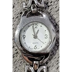 Womens Silver‎ Tone Quartz F72631-1/P Watch Decorative Band Jewelry Fashion